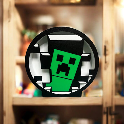 Gamer-Lampe im Block-Design – Seitenansicht/Schrägansicht auf hellem Hintergrund