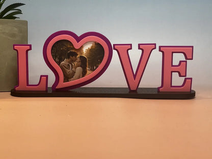 LOVE-Fotoaufsteller mit 3D-Effekt für romantisches Foto
