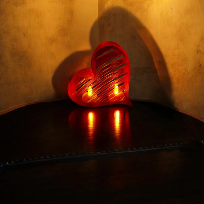 Rotes Design-Herz ‚Red Love‘ als Blickfang – stimmungsvolle Deko im Raum