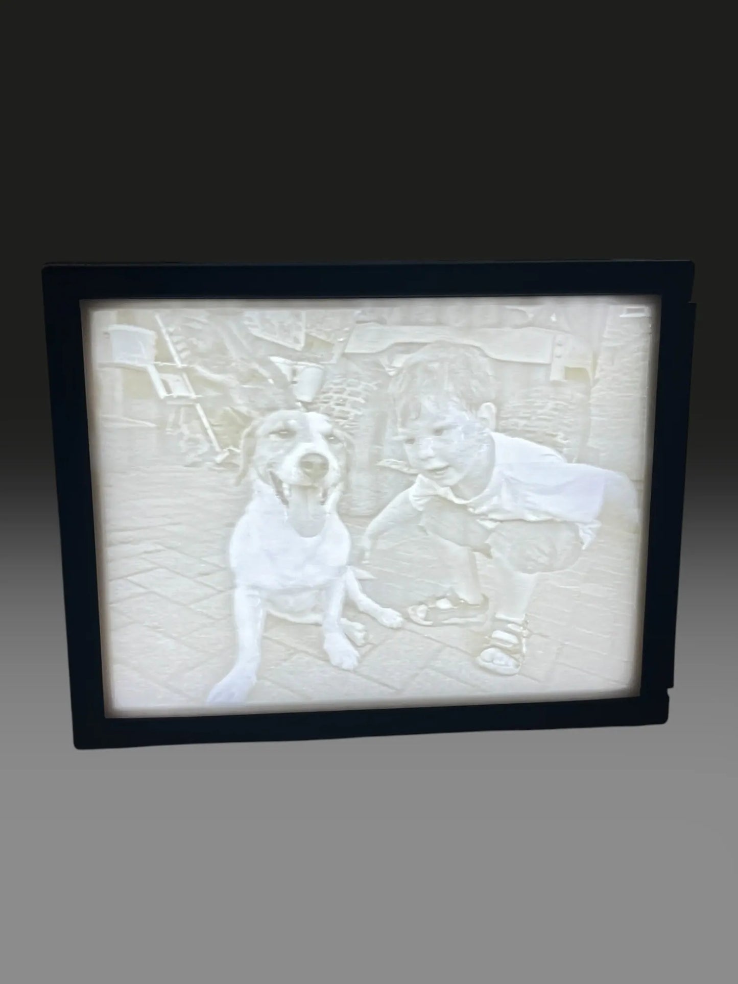  Lithophan Bilderrahmen – Kind mit Hund als leuchtendes 3D-Relief, schwarzer Rahmen